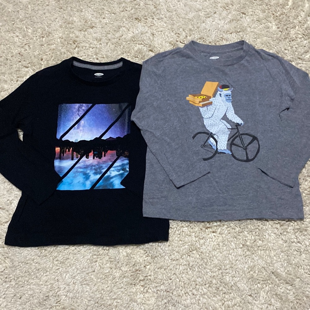 Old Navy Long Sleeve Tees